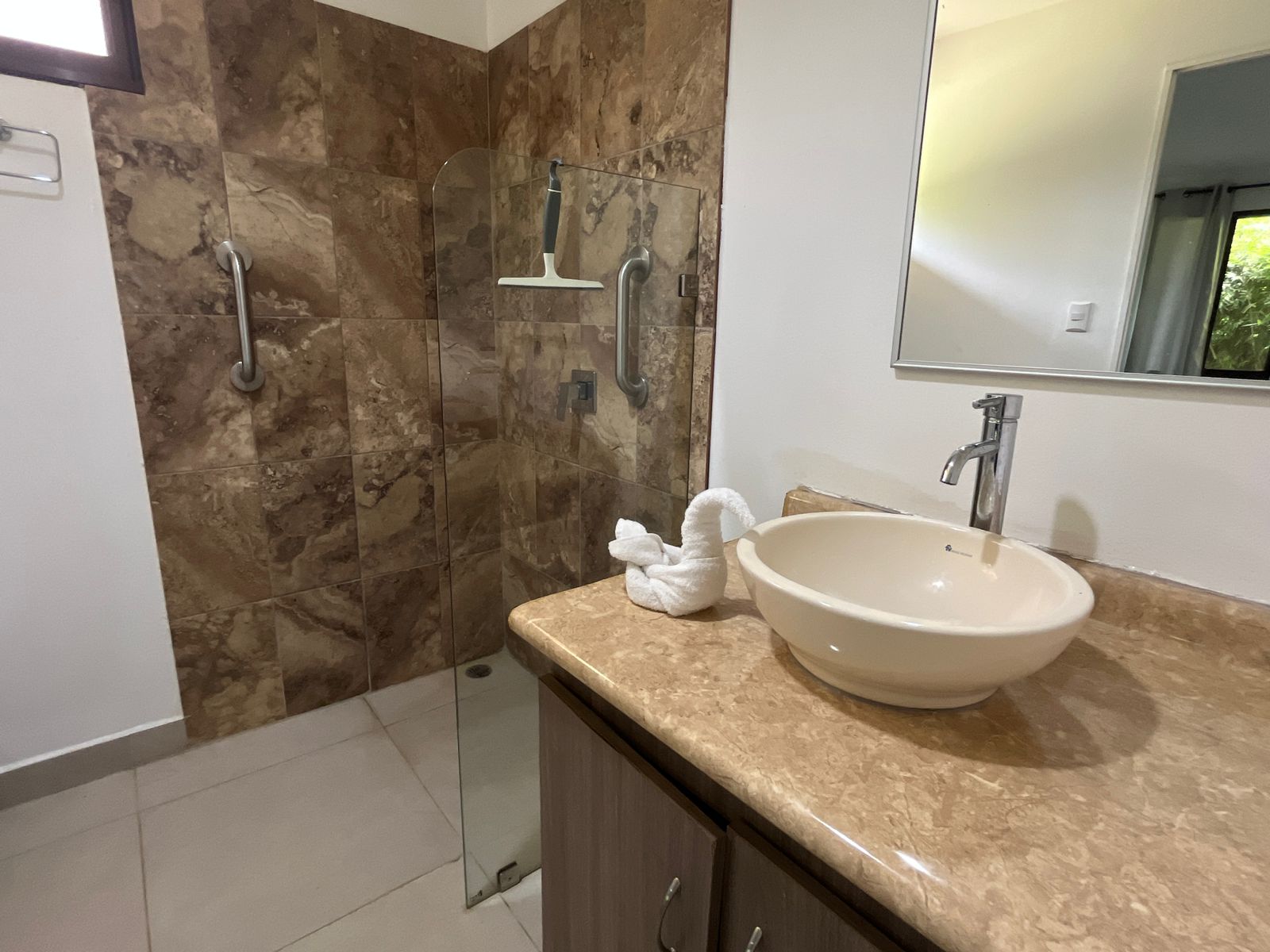 Perla Tropical, Rio Seco, Parrita - Image 13