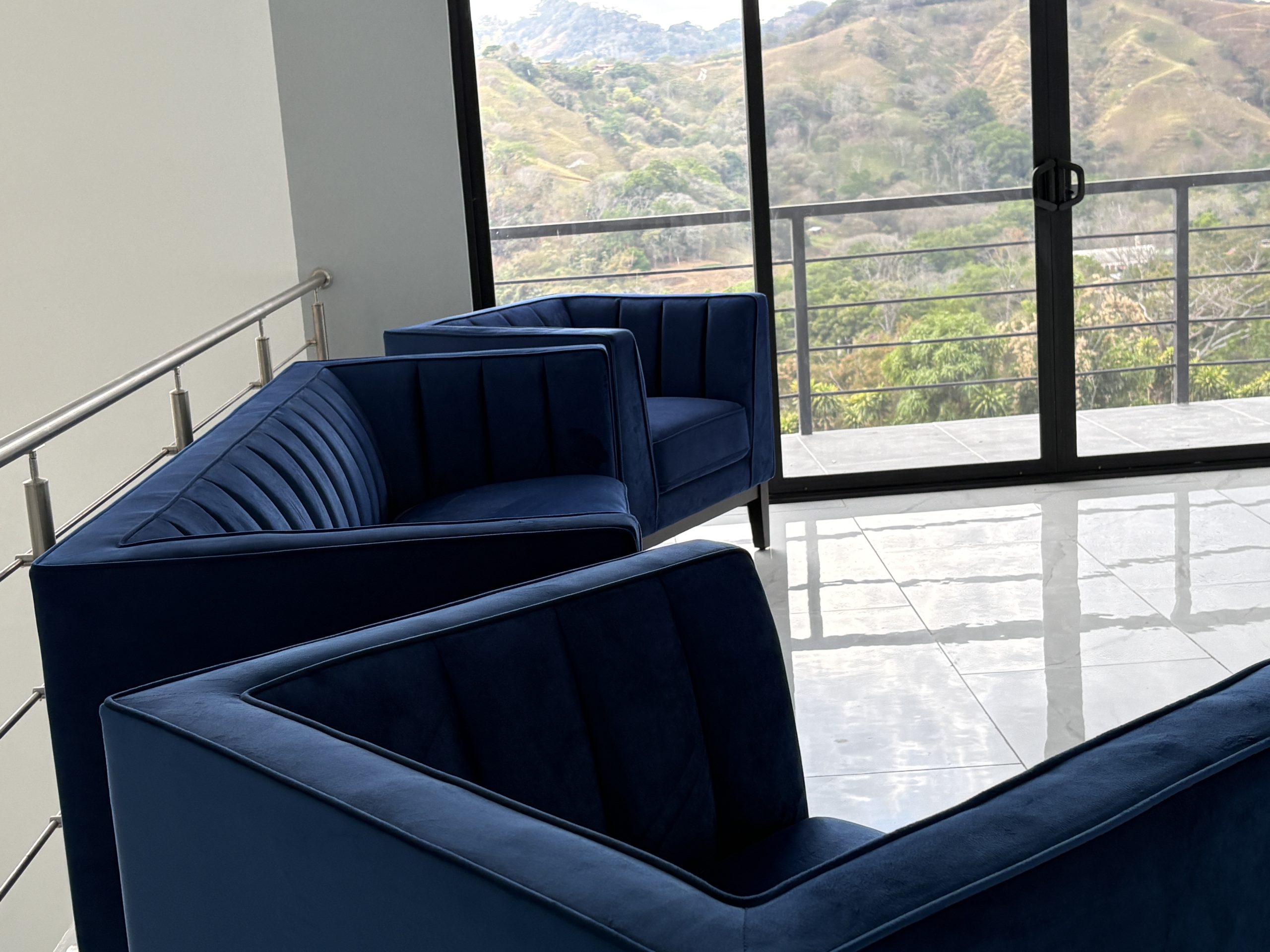 Luxury Turnkey Home with Stunning Mountain Views - Image 26